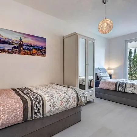 Im Kiefernhain, Haff-Idyll Apartman *